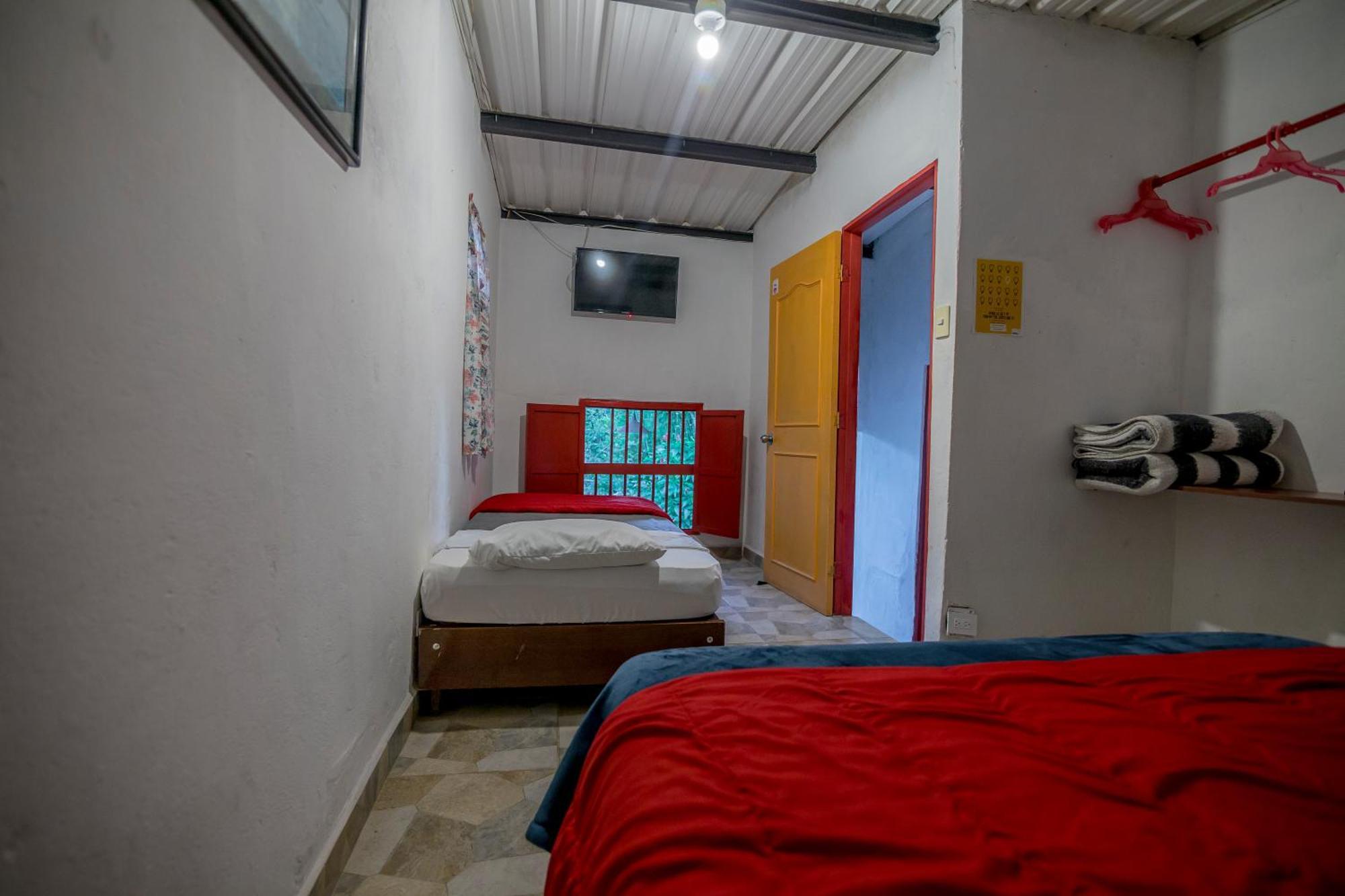 Hotel Marrokos Aeropuerto Jose Maria Cordova Guarne Kültér fotó